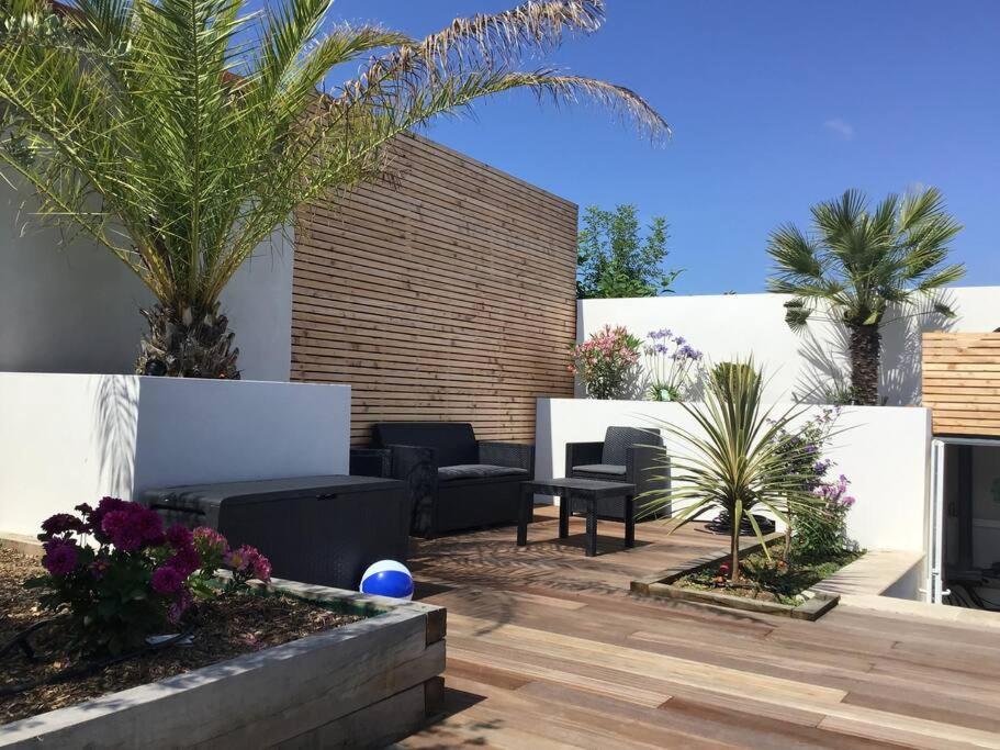 Villa Exceptionnelle Piscine Et Jardin Prive Sejour Haut De Gamme Proche La Rochelle Sainte-Soulle Εξωτερικό φωτογραφία